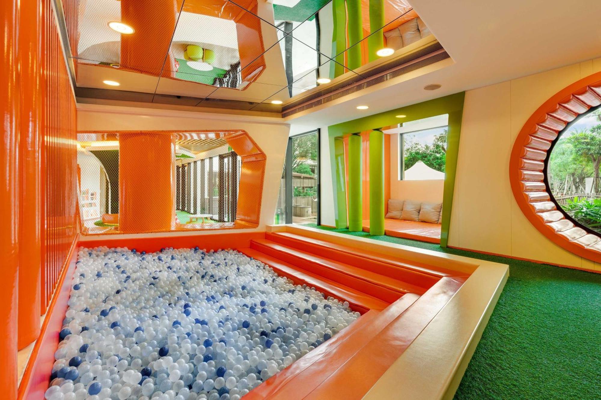 The Westin Tashee Resort, Taoyuan Thị trấn Đại Khê Ngoại thất bức ảnh Ball pit at the indoor playground